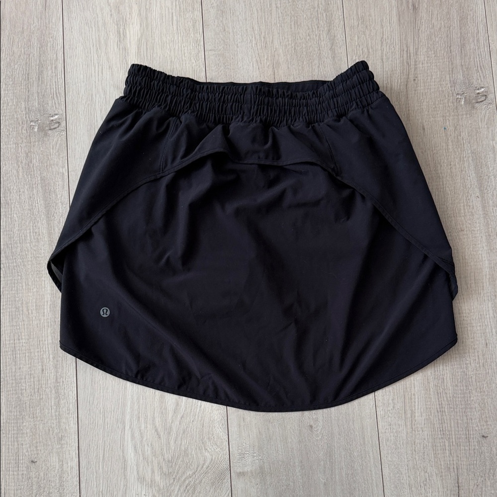 lululemon athletica Black Women's Athletic Skort - Picture 3 of 3